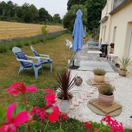 Kerlan Acomodação com café da manhã Béganne Exterior foto