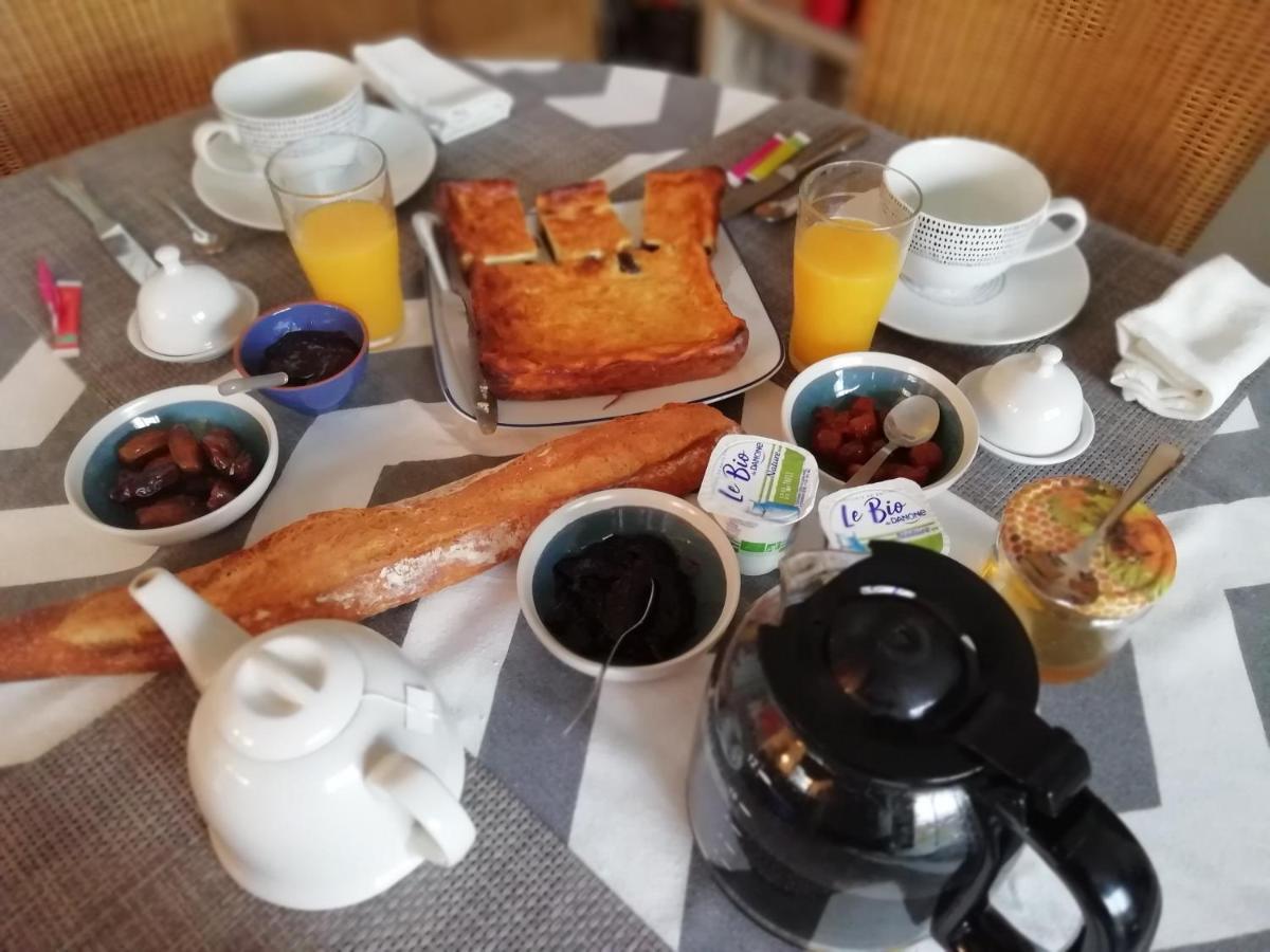 Kerlan Acomodação com café da manhã Béganne Exterior foto